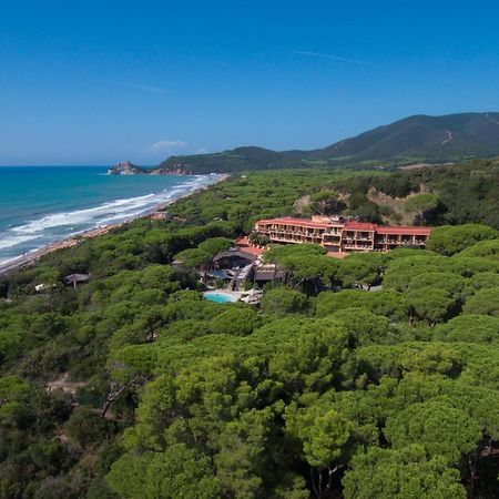 Roccamare Resort - Ville E Appartamenti Кастильоне-делла-Пеская Экстерьер фото