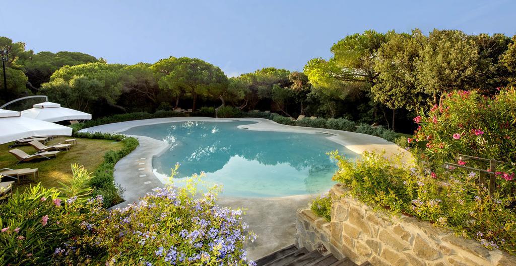 Roccamare Resort - Ville E Appartamenti Кастильоне-делла-Пеская Экстерьер фото
