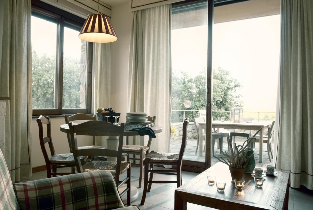 Roccamare Resort - Ville E Appartamenti Кастильоне-делла-Пеская Экстерьер фото